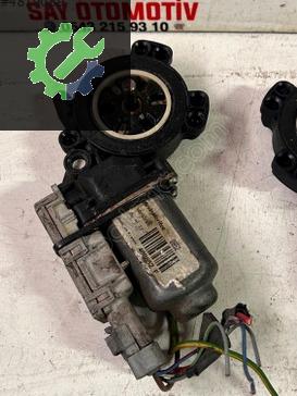 4407604 4 4407604 5 OPEL TİGRA B SAĞ SOL CAM MOTORU KARTI