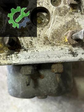 4451005020 0273004395 TOYOTA AVENSİS PİCASSO ABS BEYNİ