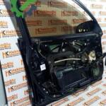 47  AUDİ A6 2005-2011 SOL ÖN KAPI SİYAH HATASIZ BOYASIZ BOŞ