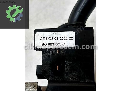 Volkswagen Passat Sinyal Kolu 4B0953503G çıkma parça