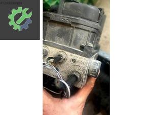 4E0614517BQ 4E0910517J 0265950188 AUDİ A8 ABS BEYNİ