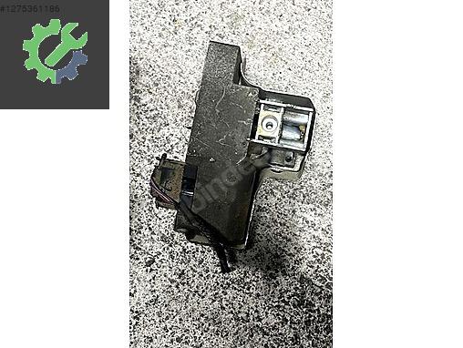 4E0905852E AUDİ A8 TOUAREG CAYENNE DİREKSİYON KOLON KİLİDİ ELV