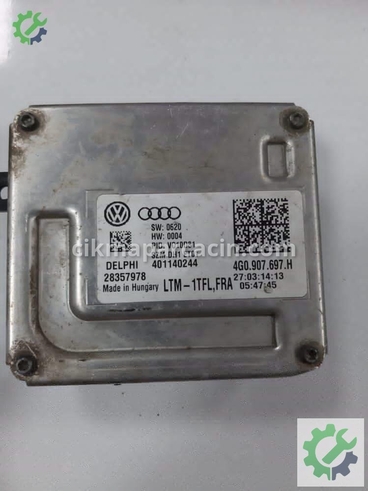 Audi RS Far Beyni çıkma parça