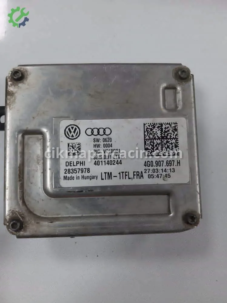 Skoda Superb Far Beyni çıkma parça