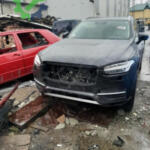 Volvo XC90 2016 Çıkma Far