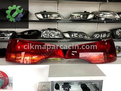 Audi Q7 Sağ Arka Stop 4L0945096 çıkma parça