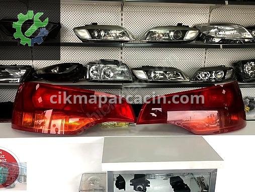 Audi Q7 Sağ Arka Stop 4L0945096 çıkma parça