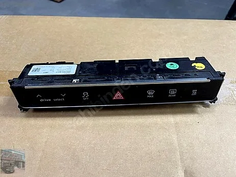 Audi A8 Konsol Kontrol Paneli çıkma parça