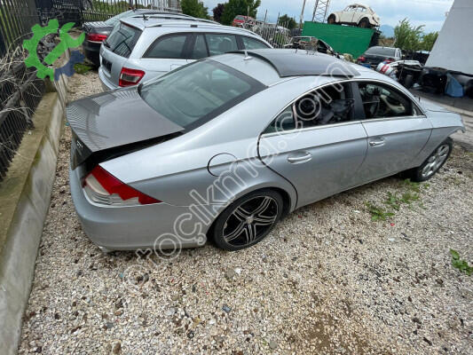 Mercedes-Benz CLS Stop çıkma parça