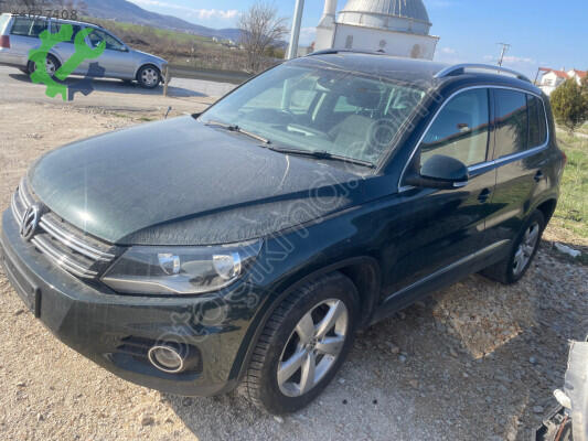 Volkswagen Tiguan Far çıkma parça