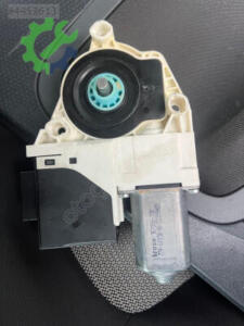 Seat Ibiza 1996-2013 Çıkma Cam Motoru 6L2959802