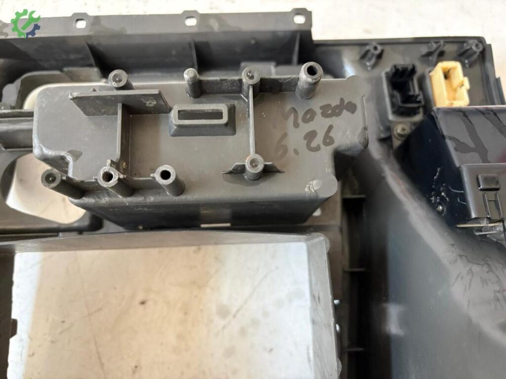 Mazda 626 Torpido çıkma parça