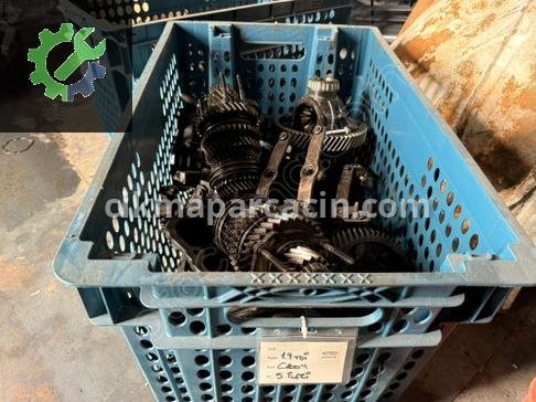 Audi A3 Manuel Şanzıman çıkma parça