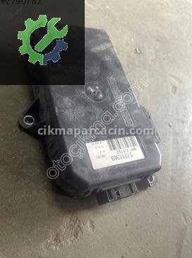 Fiat Stilo Ön Cam Motoru 51711369 çıkma parça