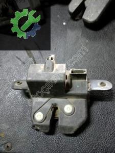 51868085 Doblo tek kapı arka bagaj kilidi