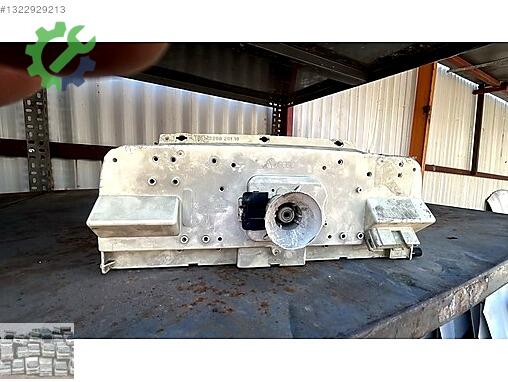 Volkswagen Transporter Gösterge Paneli 5220029110 çıkma parça