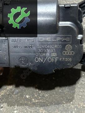 52410492R05 CARAVELLA AMAROK 7H KALORİFER KLİMA YON FLAP MOTORU