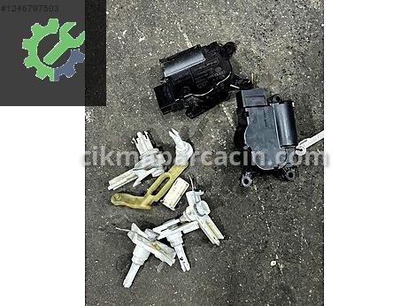 Volkswagen Transporter Kalorifer Motoru çıkma parça
