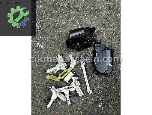 Volkswagen Transporter Kalorifer Motoru 5241183R06 çıkma parça