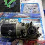 53553602 Peugeot 607 ön cam silgi motoru