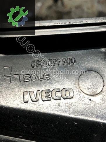 IVECO Daily Teyp Çerçevesi 5801597900 çıkma parça