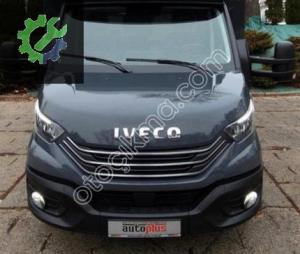 5802032588 5802032581 İVECO DAİLY ON CAM KENAR PLASTİK