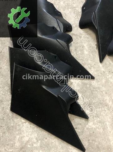 IVECO Daily Ön Cam Izgarası 5802032588 çıkma parça