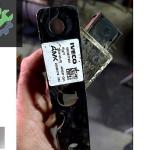 5802877991 IVECO DALİY SAĞ SÜSPANSİYON SEVİYE SENSOR