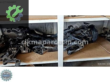 Volkswagen Jetta Arka Dingil çıkma parça