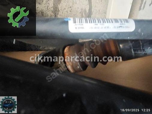 Volkswagen Jetta Arka Dingil 5C0500025 çıkma parça