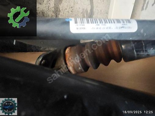 Volkswagen Jetta Arka Dingil 5C0500025 çıkma parça