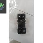5G0959857 Volkswagen Golf 7 Cam Açma Düğmesi (2013/2020)