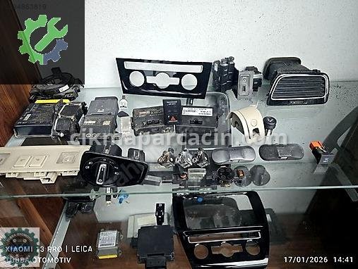 Volkswagen Golf Flaşör Düğmesi 5G1919225 çıkma parça