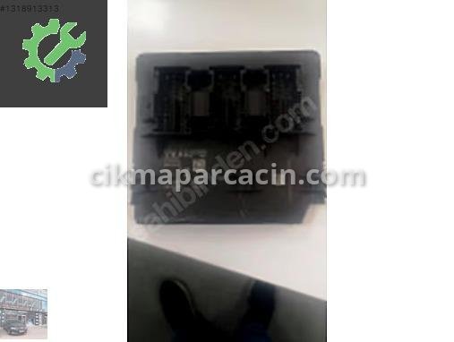 Volkswagen Touran BCM Beyni 5K0937087M çıkma parça