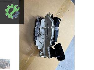 5K1837015F Seat Leon Kapı Kilidi (2013/2020)