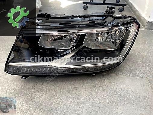 Volkswagen Tiguan Sağ Ön Far 5NA941006 çıkma parça