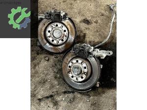 5Q0615405 5Q0615406CK GOLF LEON ARKA FREN MERKEZİ KALİPER