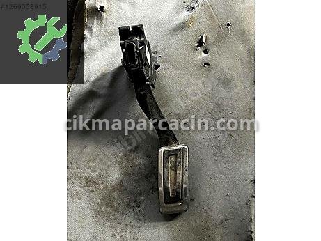 Audi Q2 Gaz Kelebeği çıkma parça