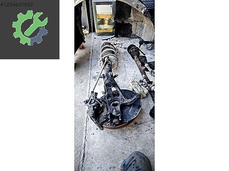 Volkswagen Golf Taşıyıcı 5WA407256 çıkma parça