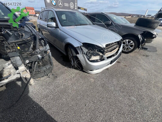 Mercedes-Benz C Serisi Stop çıkma parça