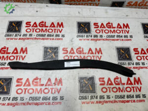 VW Jetta Golf 5 Sol Ön Sizdirmazlik Fi̇ti̇li̇ 1K5837381F