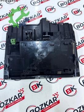 Volkswagen Golf Küllük 5G1863391 çıkma parça