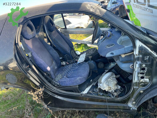 Dodge Ram Kelebek Camı çıkma parça