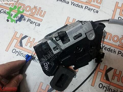 Seat Leon 5K4839016AF çıkma parça
