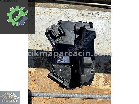 Volkswagen Tiguan Kapı Kilidi çıkma parça