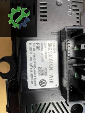 Volkswagen Passat Klima Kontrol Paneli çıkma parça