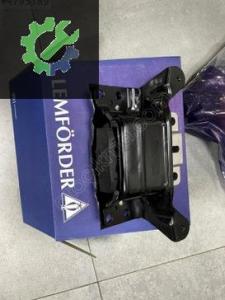 5Q0199262 Volkswagen Passat B8 Motor Kulağı (2015/2021)