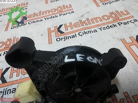 Seat Leon 5Q0959802B çıkma parça