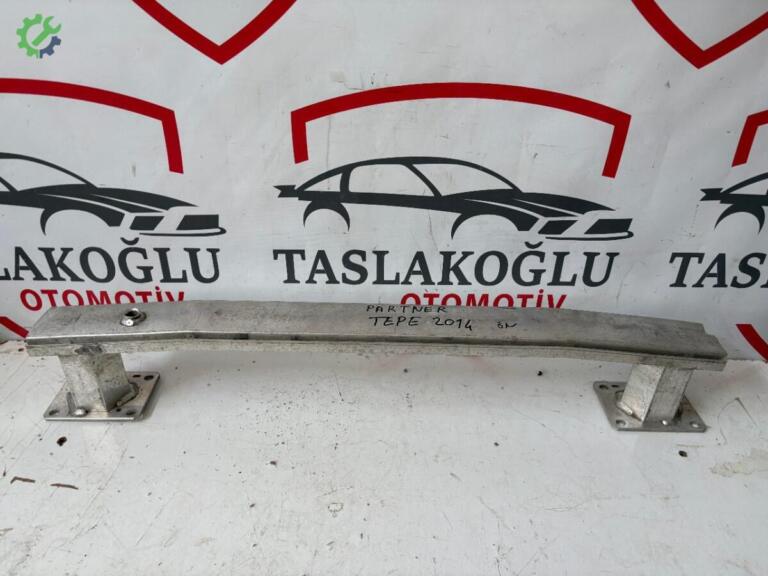 Peugeot Partner Tampon Demiri çıkma parça