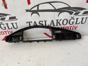MAZDA 626 TORPİDO GÖSTERGE ÇERÇEVE